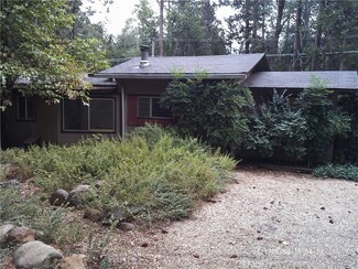 14816 Holmwood Dr, Magalia, CA 95954