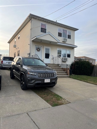 6-43 Beach 67th St, Arverne, NY 11692