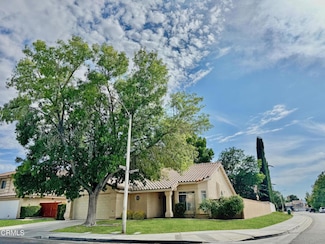 44543 Tarragon Dr, Lancaster, CA 93536