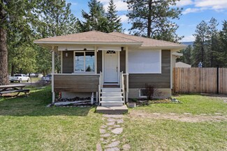 1197 12th St W, Columbia Falls, MT 59912