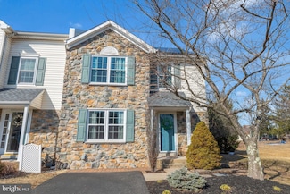 101 Windsor Ct, Richlandtown, PA 18955
