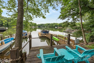 10452 Quiet Bay Ct, Charlotte, NC 28278