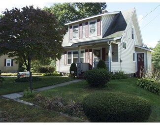 51 Glendale St, Worcester, MA 01602