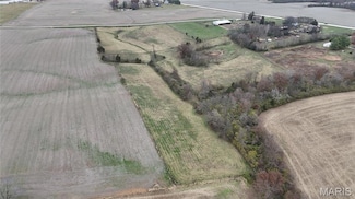 000 Celeste Estates Dr, Waterloo, IL 62298