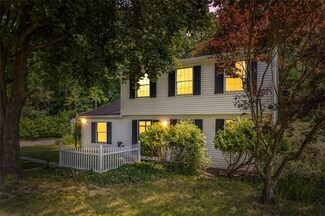 1140 Huntsridge Dr, Crescent, PA 15046