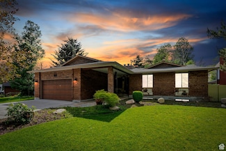 12012 S Hidden Valley Club Dr, Sandy, UT 84092