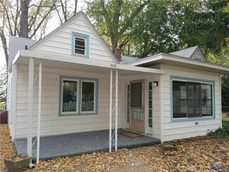 5415 Brophy Dr, Toledo, OH 43611
