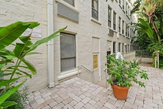 235 Sunrise Ave Unit 1051, Palm Beach, FL 33480