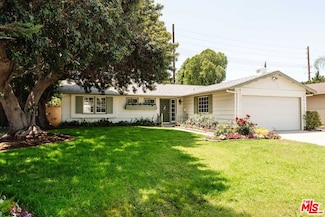 23334 Gilmore St, West Hills, CA 91307