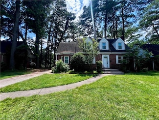 3707 Riverside Dr, Norfolk, VA 23502