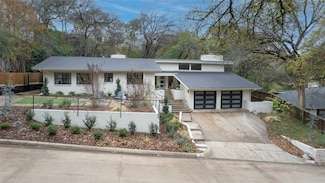 3821 Harlanwood Dr, Fort Worth, TX 76109