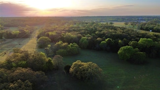 000 County Road 223, Callisburg, TX 76240