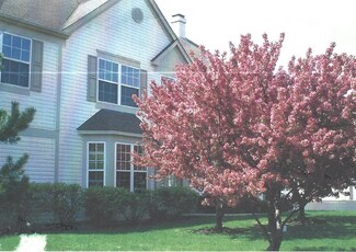 2704 Rockport Ln Unit 2704, Naperville, IL 60564