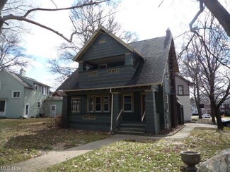 1006 W Market St, Akron, OH 44313