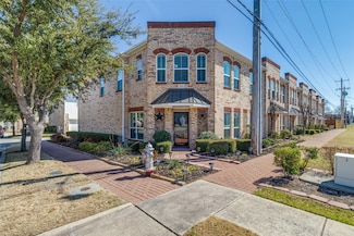 301 S Kealy Ave, Lewisville, TX 75057