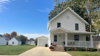 110 N Maple Ave, New Hampton, IA 50659