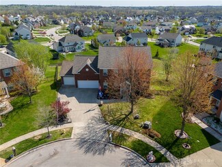 2172 Oakbrook Blvd, Beavercreek, OH 45434