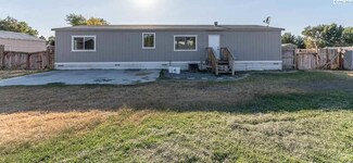 31405 S Quinn St, Kennewick, WA 99337