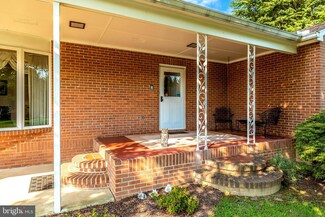 6051 Mount Phillip Rd, Frederick, MD 21703