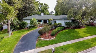 720 Rolling Hills Dr, Palm Harbor, FL 34683