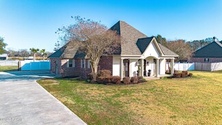 5518 Woodlawn Rd, Maurice, LA 70555