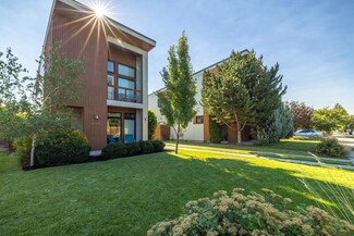 61274 Blakely Rd, Bend, OR 97702