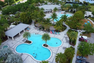 2579 Vine Ave, Naples, FL 34120