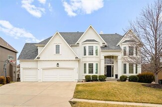22208 W 58th St, Shawnee, KS 66226