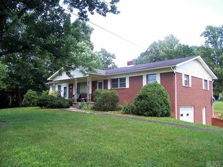 555 Us 70 W, Morganton, NC 28655