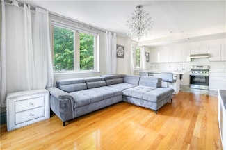 2517 Voorhies Ave Unit 1J, Brooklyn, NY 11235