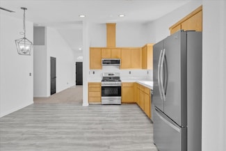 1250 Greenleaf Loop, Greenfield, CA 93927