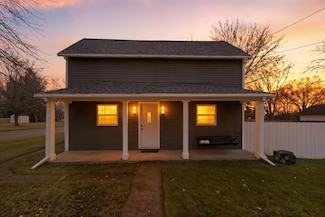 237 Wood Ave, Nekoosa, WI 54457