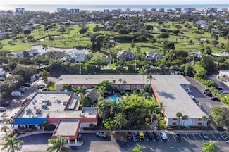 2555 9th St N Unit 204, Naples, FL 34103