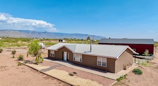 92 La Luz Gate Rd, Alamogordo, NM 88310