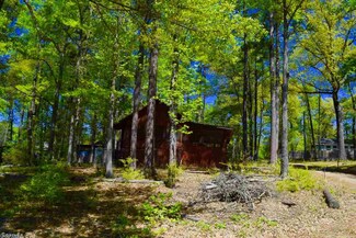 132 Ouachita 325 Rd, Chidester, AR 71726