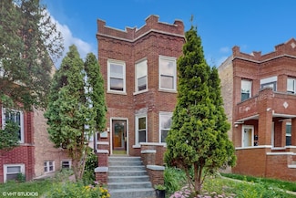 4925 W Cullom Ave, Chicago, IL 60641