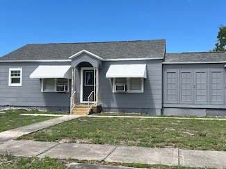 3711 W North B St, Tampa, FL 33609