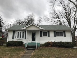 225 S East St, New Holland, OH 43145