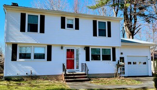 6 Spruce Ln, Gorham, ME 04038