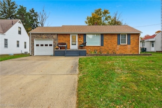 1015 37th St NW, Canton, OH 44709