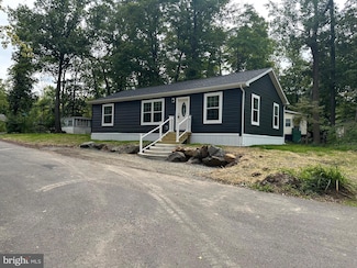 5 Beth Ln, Quakertown, PA 18951