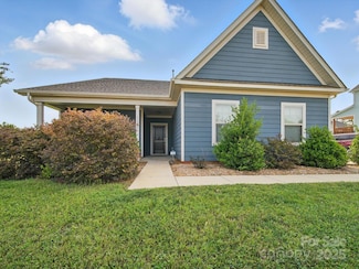 11225 Island View Ln, Lancaster, SC 29720