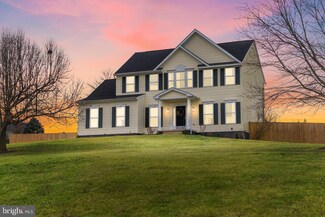 38 Special Orders Ct, Harpers Ferry, WV 25425