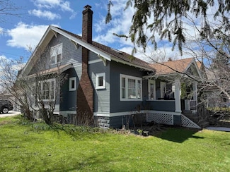 723 9th Ave W, Ashland, WI 54806