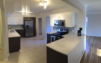 713 Truman St NE, Albuquerque, NM 87110