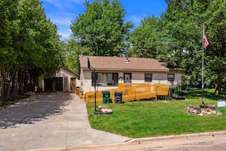 2341 Irving St, Wisconsin Rapids, WI 54494