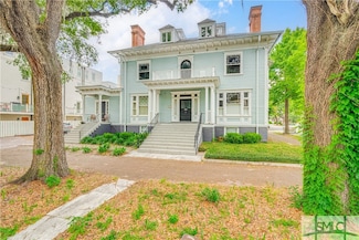 121 W Hall St, Savannah, GA 31401