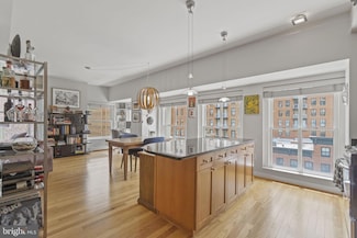 675 E St NW Unit 500, Washington, DC 20004