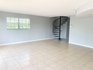 680 Tennis Club Dr Unit 312, Fort Lauderdale, FL 33311