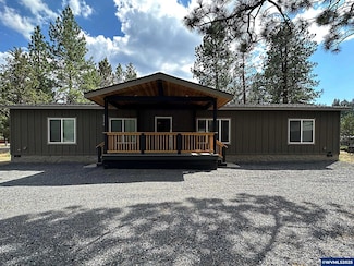 61170 Chuckanut Dr, Bend, OR 97702
